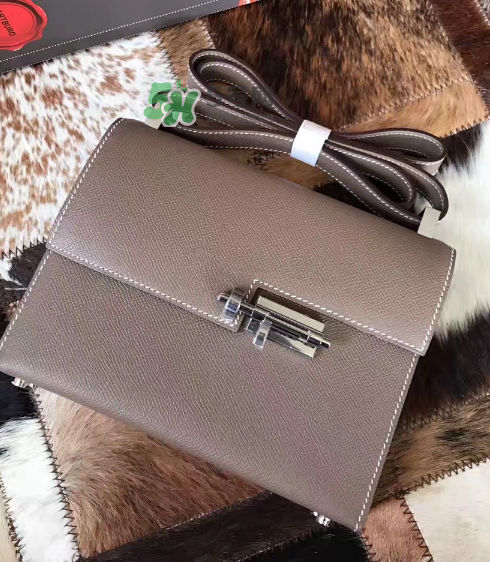 hermes verrou真假怎么看？愛馬仕插銷包真假鑒定