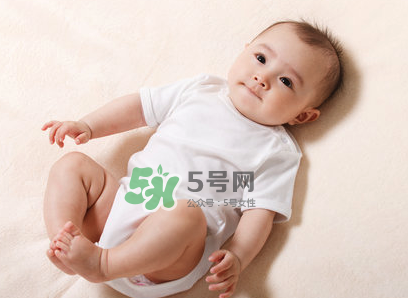 寶寶容易上火是奶粉的問題嗎？寶寶容易上火是不是因為奶粉上火？