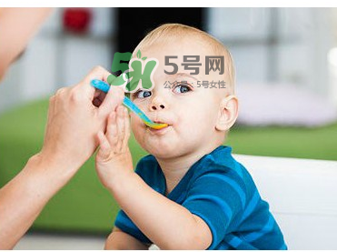寶寶沒長牙能吃面條嗎？寶寶沒長牙能不能喂面條？