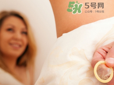 安全套放車?yán)镞€能用嗎？套套藏哪里比較安全？