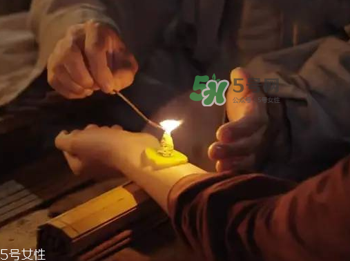 ?三伏天為什么要艾灸？?三伏天為什么要做灸？