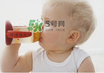 寶寶脫水怎么補(bǔ)水？寶寶脫水怎么辦？