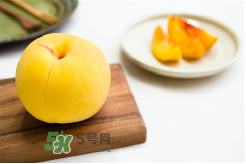 黃桃什么味道？黃桃是酸的還是甜的？