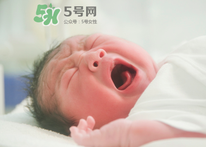 寶寶哭鬧不停會影響健康嗎？寶寶哭鬧不停會不會對身體不利？