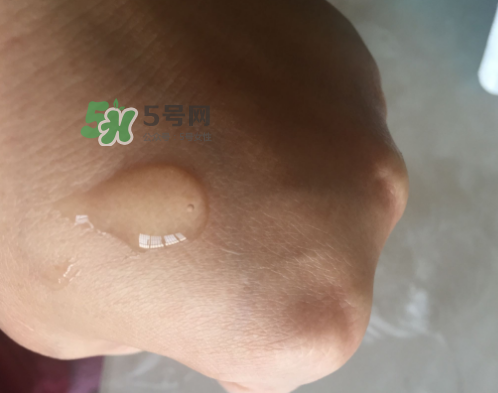 透真玻尿酸保濕精華液怎么樣？透真玻尿酸保濕精華液好用嗎？