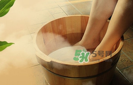 生姜泡腳可以去濕氣嗎？生姜泡腳可以去腳氣嗎