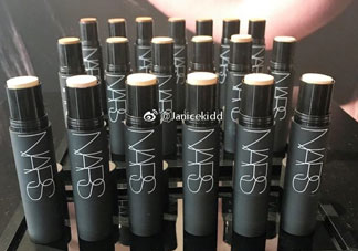 nars2017粉底棒怎么樣_nars2017粉底棒色號(hào)試色