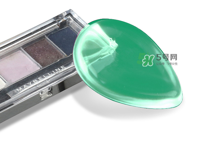 硅膠粉撲可以用散粉嗎？硅膠粉撲可以用干粉嗎？