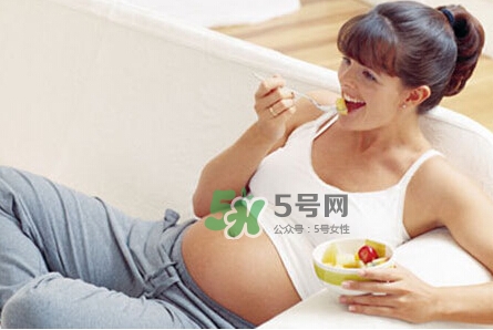 胎動的感覺有哪幾種？胎動的感覺是什么樣的