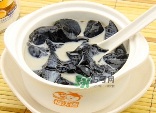 龜苓膏一天吃多少合適？龜苓膏一次吃多少克
