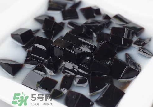 龜苓膏哪個牌子好？自己做的龜苓膏能放幾天