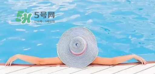 夏天防曬衣什么顏色好？夏天穿什么顏色的防曬衣好？
