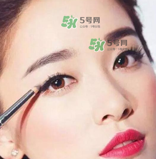 美瞳線有返色期嗎？美瞳線什么時候返色？