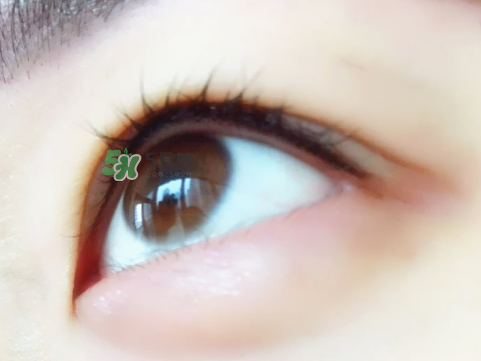做美瞳線麻藥進(jìn)眼睛怎么辦？做美瞳線麻藥灼傷眼睛怎么辦？