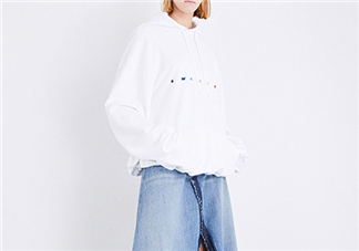 vetements sweater衛(wèi)衣多少錢_在哪買？