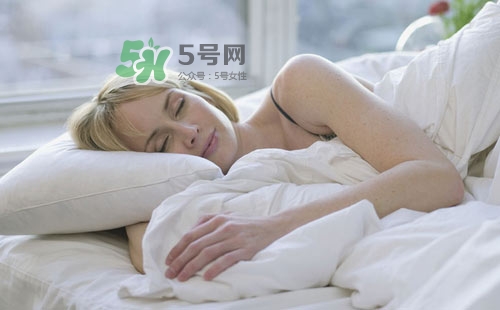 三伏天能曬被子嗎？三伏天曬被子好嗎？