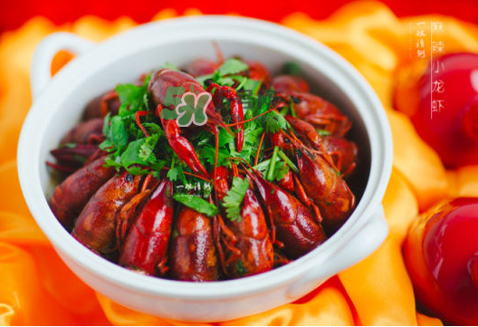 麻辣小龍蝦上火嗎？吃麻辣小龍蝦上火嗎？