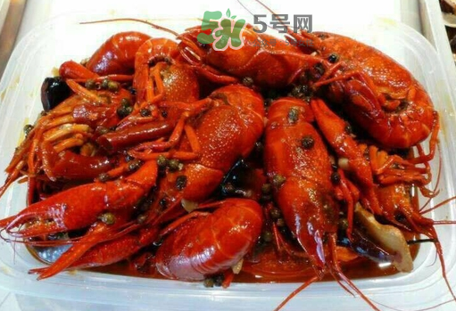 麻辣小龍蝦上火嗎？吃麻辣小龍蝦上火嗎？