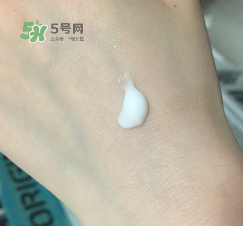 理膚泉晚安蜜怎么樣？理膚泉夜間修護(hù)乳好用嗎？