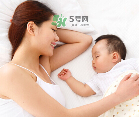 三伏天坐月子可以出門嗎？坐月子多久可以出門？