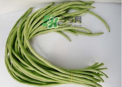 豇豆沒(méi)熟會(huì)中毒嗎？豇豆能和土豆一起吃嗎