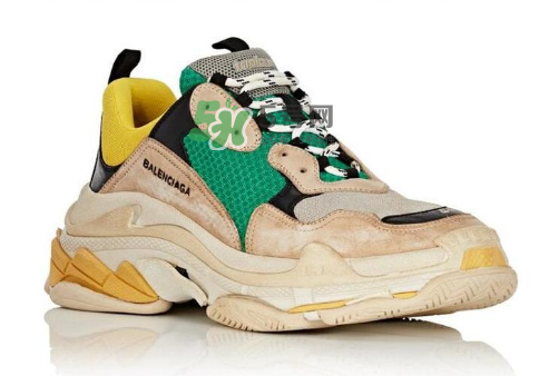 balenciaga triple s多少錢(qián)？巴黎世家17秋冬新款運(yùn)動(dòng)鞋價(jià)格