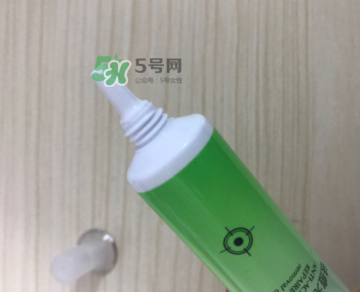 雪完美祛痘精華怎么樣？雪完美祛痘精華好用嗎？