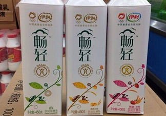  冠益乳和暢輕哪個好？冠益乳好還是暢輕好