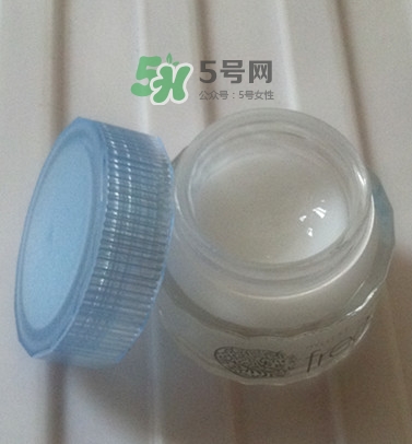 freeplus芙麗芳絲面霜多少錢(qián)？芙麗芳絲面霜怎么用