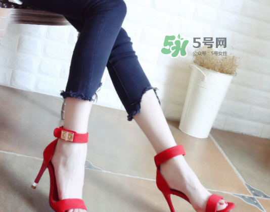 閏六月給老婆買什么？閏六月為什么要給老婆買紅鞋？