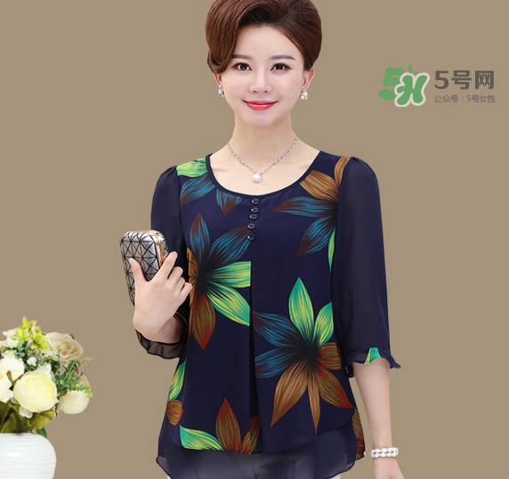 閏六月為什么要給媽媽買衣服？閏六月給媽媽買什么？
