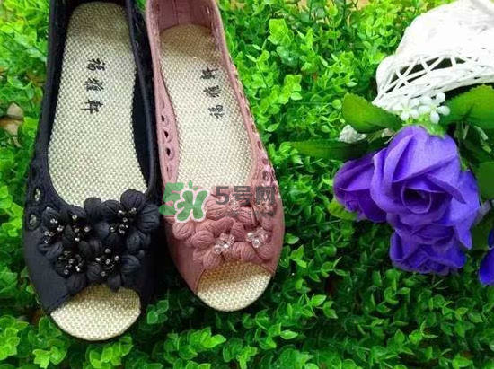 閏月鞋什么時候買2017？閏月鞋應(yīng)該買什么顏色？