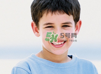牙齒有縫隙可以補(bǔ)嗎？牙齒縫隙大能補(bǔ)嗎