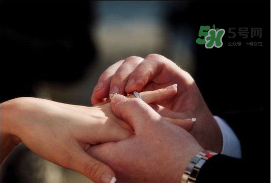 2017閏六月可以訂婚嗎？2017閏六月訂婚好嗎？