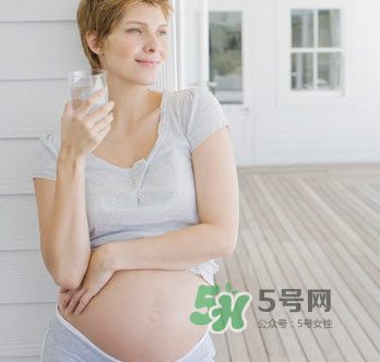 頭胎有邊生邊入盆的嗎？頭胎遲遲不入盆怎么辦？
