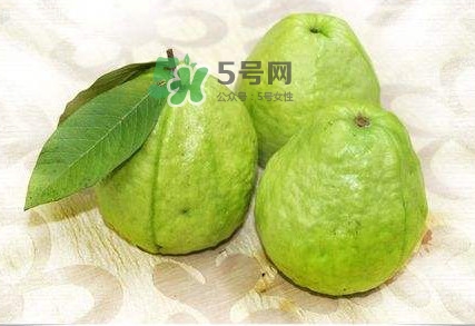 芭樂要削皮嗎？吃芭樂有什么好處？