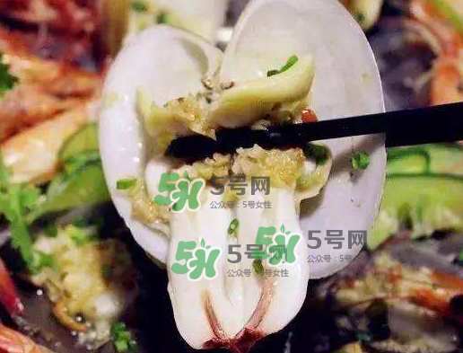 花蛤沒(méi)開(kāi)口能吃嗎？花蛤不張嘴是不是死了？