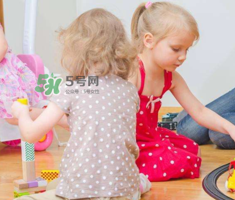 孩子在幼兒園被咬了怎么辦？孩子在幼兒園受傷怎么辦？