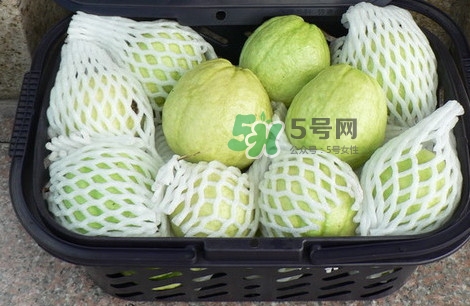 芭樂(lè)會(huì)上火嗎？芭樂(lè)會(huì)便秘嗎