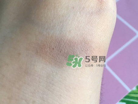 mac焦點(diǎn)小眼影怎么樣？mac時(shí)尚焦點(diǎn)小眼影好用嗎