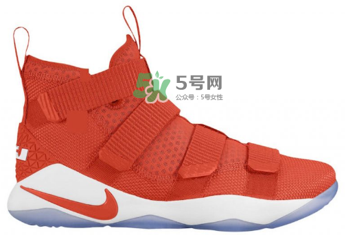 nike lebron soldier 11 tb團(tuán)隊(duì)配色有哪幾款_多少錢(qián)？