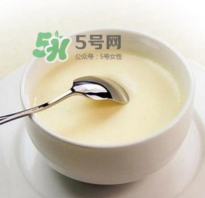 牛初乳粉什么時候吃最好？牛初乳粉的吃法是怎么樣的？
