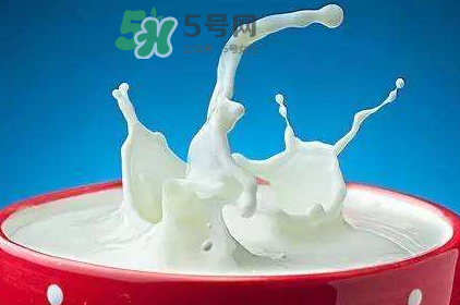 牛初乳咀嚼片的副作用 牛初乳咀嚼片有副作用嗎？