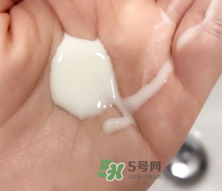 嬌韻詩(shī)牛奶水好用嗎？嬌韻詩(shī)牛奶水孕婦可以用嗎