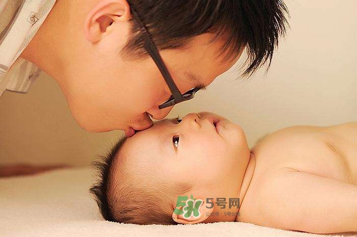 孩子違反規(guī)范時，如何才能避免親子沖突