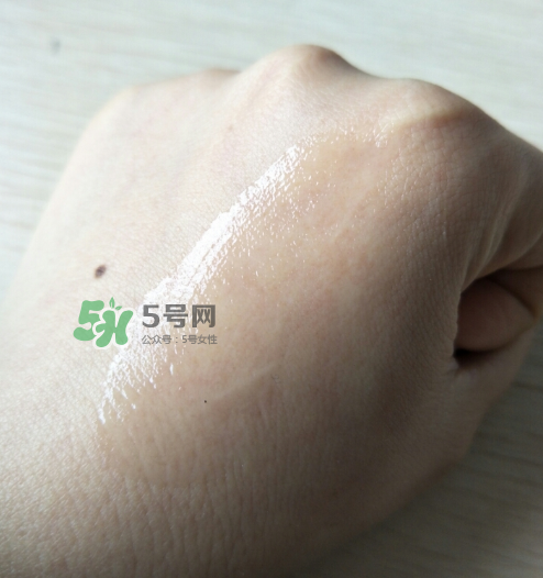 溫碧泉明星復(fù)合水精華多少錢？溫碧泉明星復(fù)合水精華價(jià)格