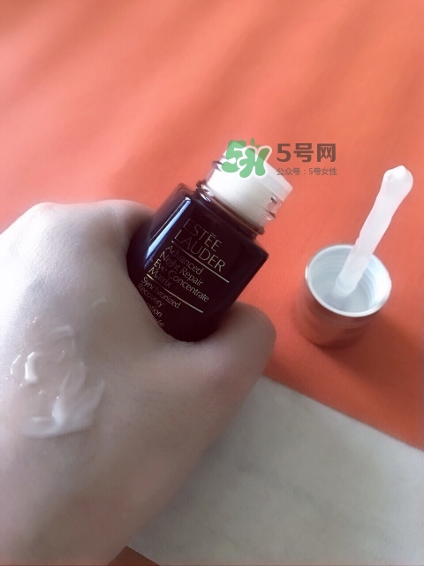 雅詩(shī)蘭黛小棕瓶眼霜效果怎么樣 雅詩(shī)蘭黛小棕瓶眼霜到底好不好