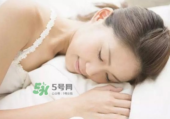 鬼壓床與臥室有關(guān)嗎？鬼壓床是什么意思