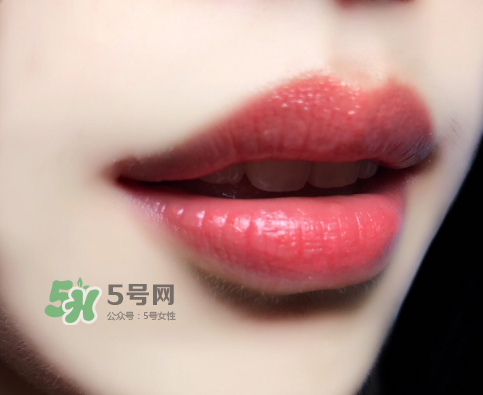 tf白管05是什么顏色？tom ford白管05適合黃皮嗎？