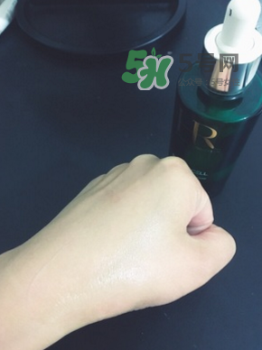 hr綠寶瓶精華好用嗎？hr綠寶瓶精華怎么樣？